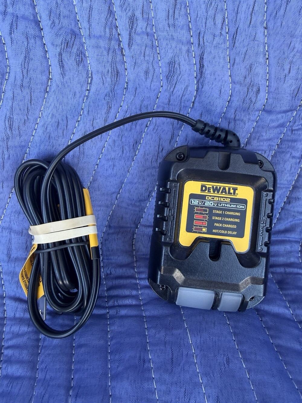 NEW DeWALT DCB1102 12V MAX/20V MAX/FLEXVOLT 2 Amp Charger